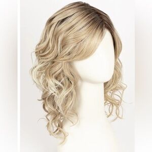 Ellen Wille Heaven Wig in Pearl Blond Rooted HF lace front mono part